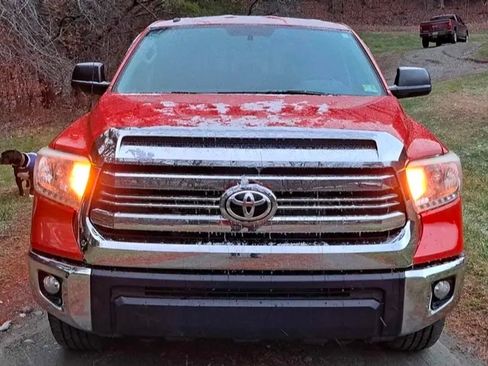Used 2016 Toyota Tundra SR5 image 1