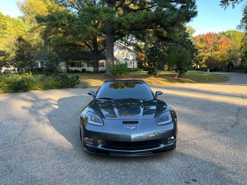 Used 2011 Chevrolet Corvette Grand Sport w/ Preferred Equipment Group image 4