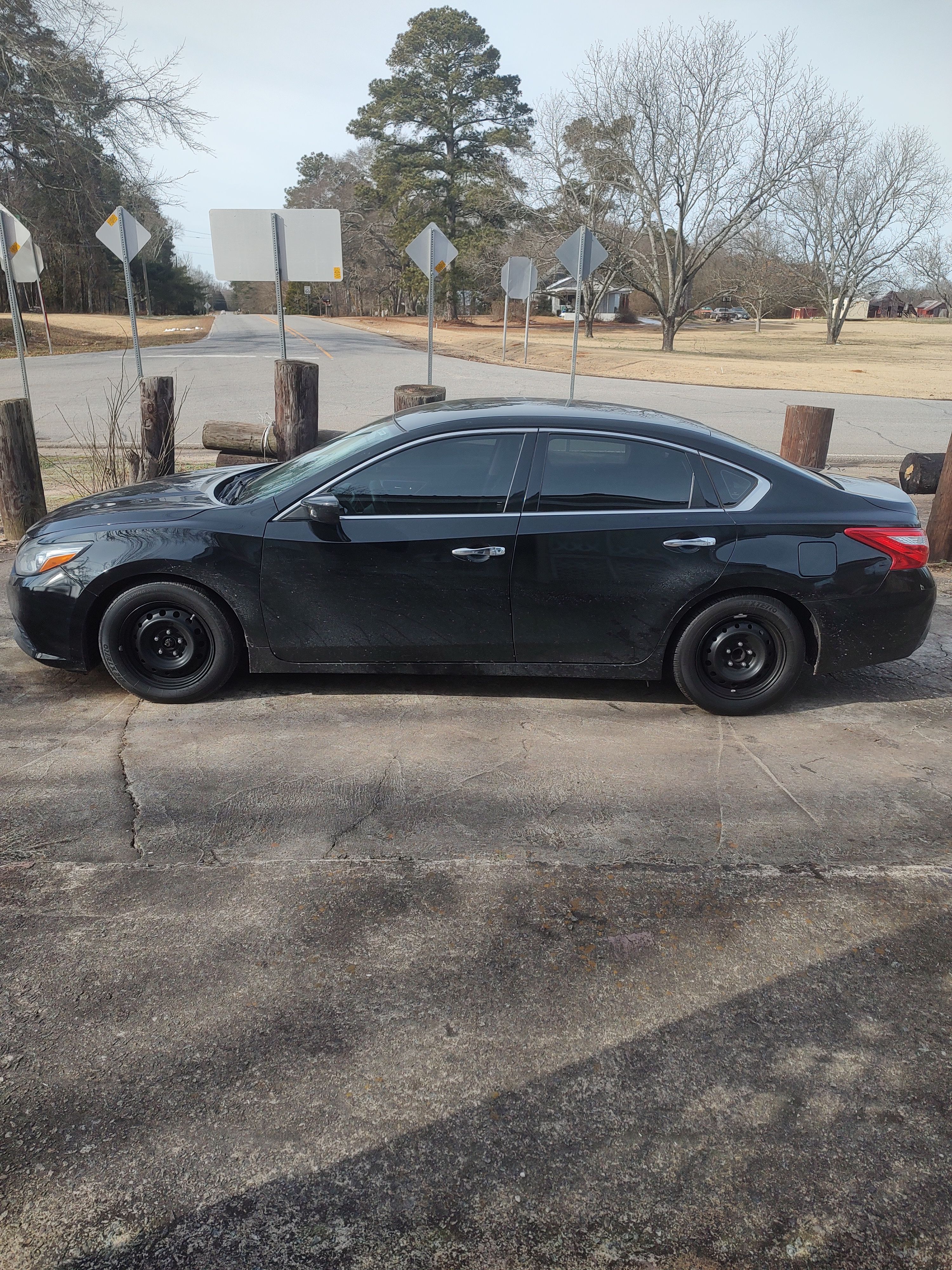 Used 2016 Nissan Altima 2.5 S w/ Power Driver Seat Package FWD image 13