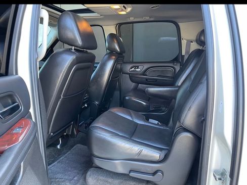 Used 2008 Cadillac Escalade ESV 2WD image 14