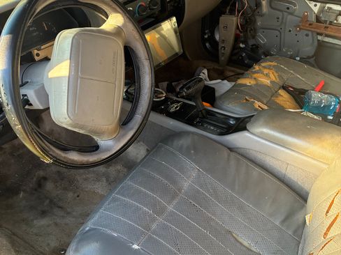 Used 1996 Chevrolet Impala SS image 4