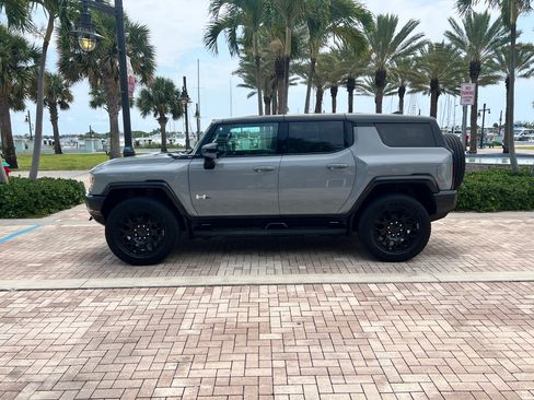 Used 2024 GMC Hummer EV 2X image 1