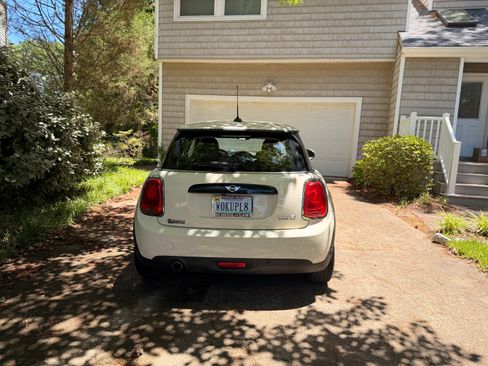 Used 2018 MINI Cooper 2-Door Hardtop FWD image 5