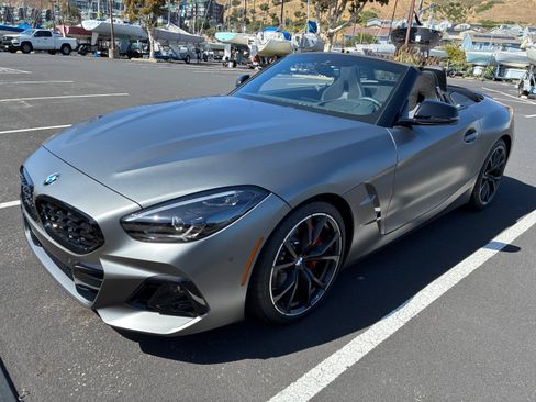 Used 2025 BMW Z4 M40i w/ Edition RWD image 23