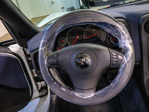 Used 2013 Chevrolet Corvette 427 w/ 1SC Preferred Equipment Group image 20