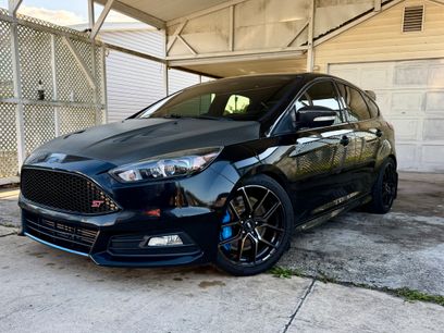 Used 2016 Ford Focus ST w/ Equipment Group 402A