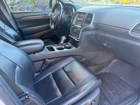 Used 2018 Jeep Grand Cherokee High Altitude RWD image 13