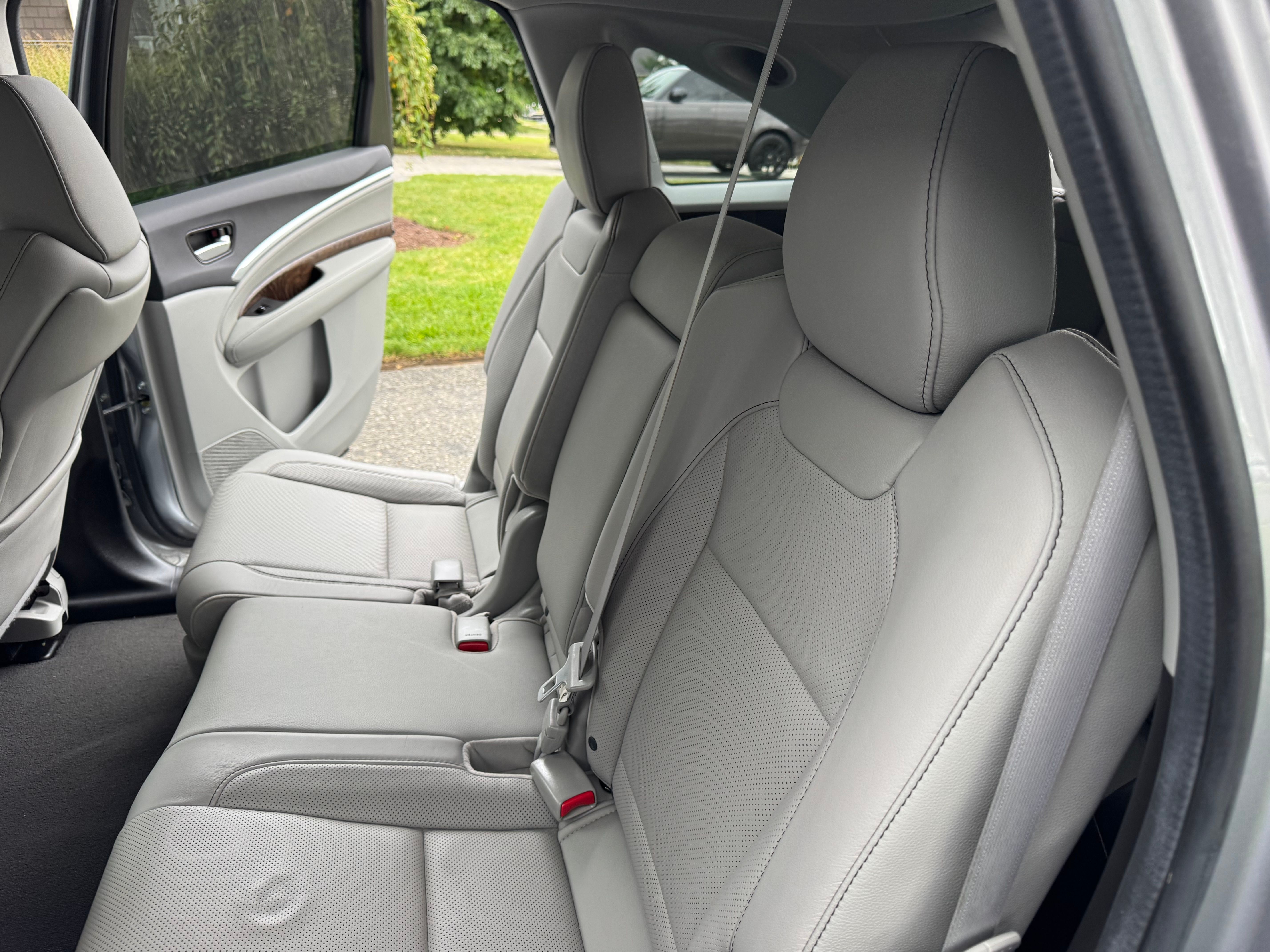 Used 2019 Acura MDX w/ Technology Package AWD/4WD image 31