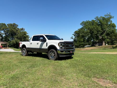 Used 2021 Ford F250 King Ranch w/ King Ranch Ultimate Package AWD/4WD image 4