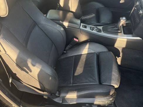 Used 2012 BMW 335i Convertible RWD image 11