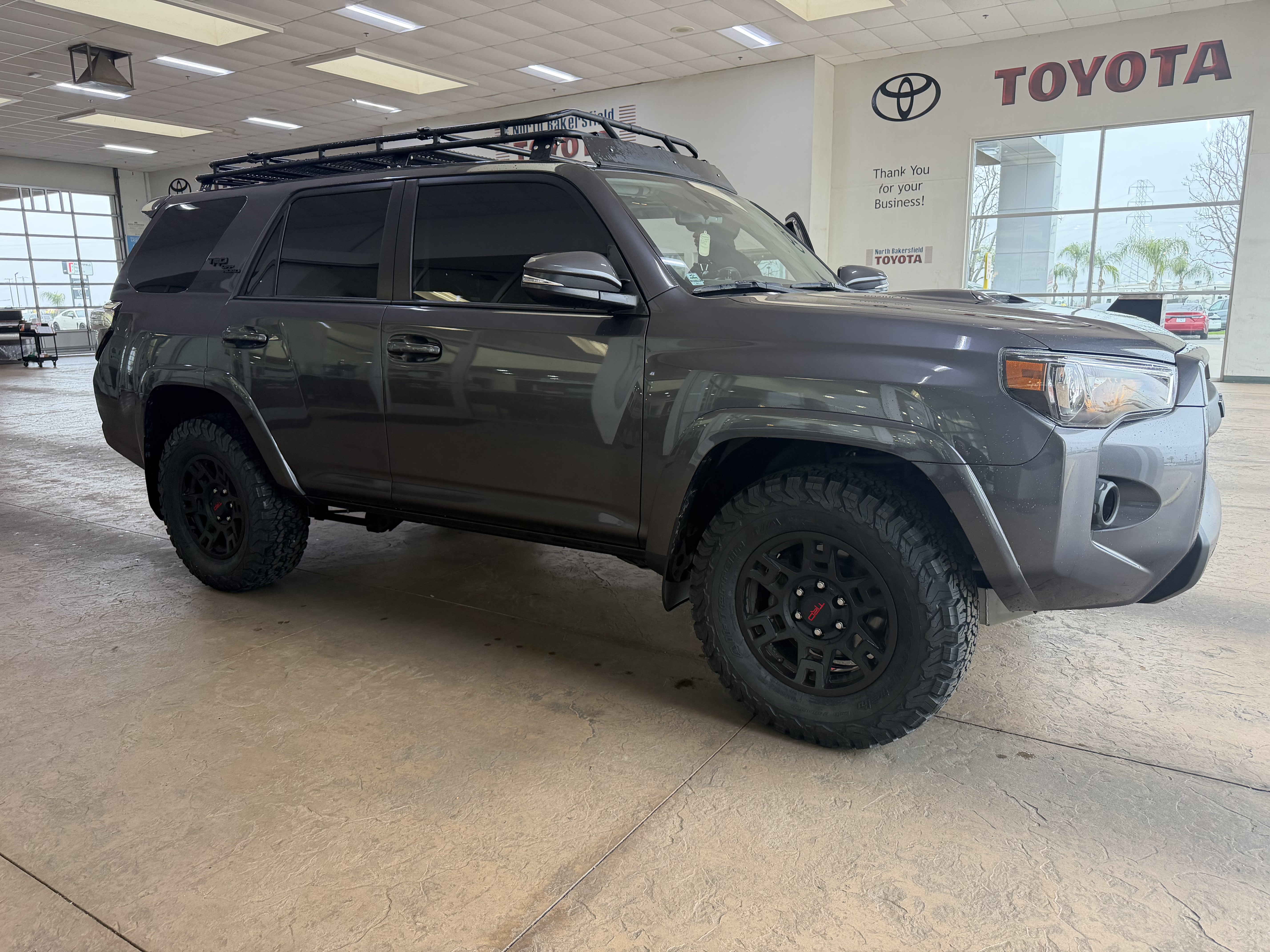 Used 2023 Toyota 4Runner TRD Off-Road Premium w/ Moonroof Package AWD/4WD image 1