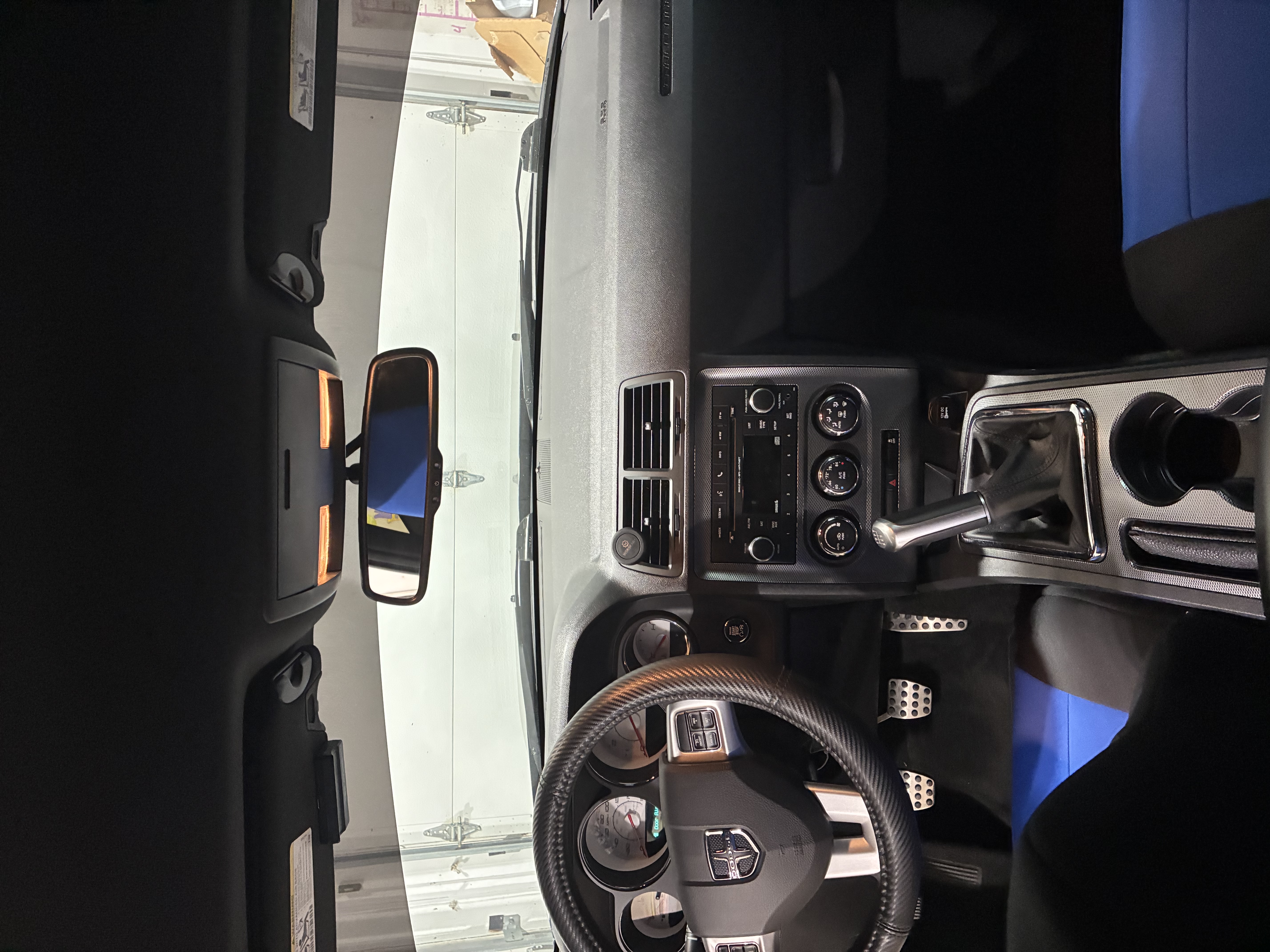 Used 2014 Dodge Challenger R/T RWD image 6