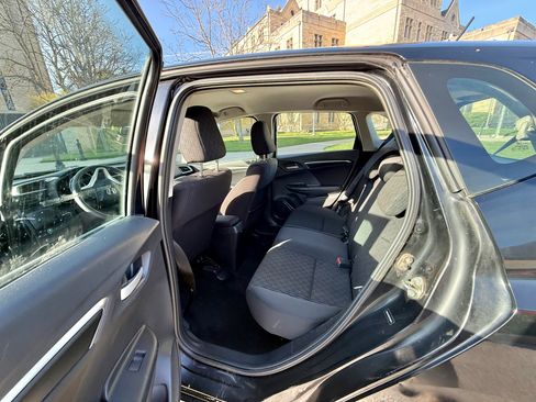 Used 2015 Honda Fit LX image 17