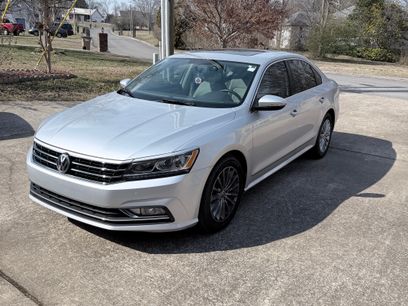 Used 2017 Volkswagen Passat 1.8T SE
