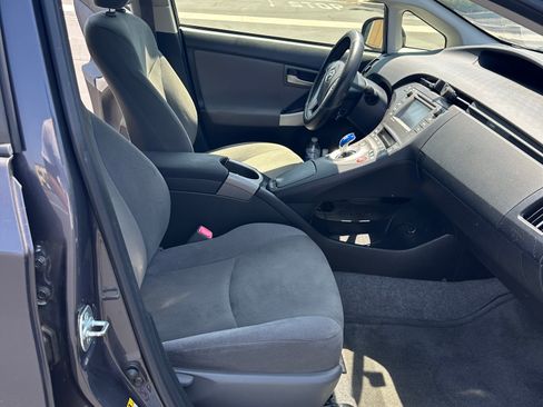 Used 2012 Toyota Prius Three FWD image 13
