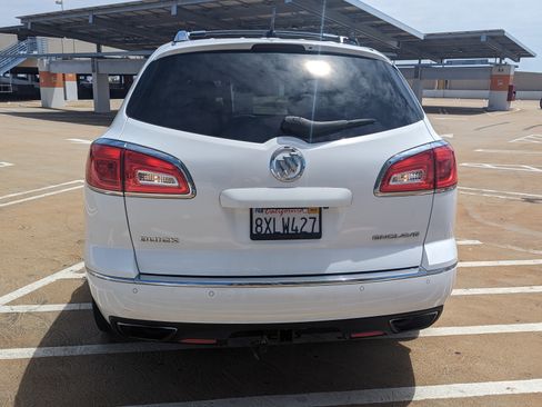 Used 2016 Buick Enclave Leather image 6