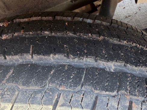 Used 2018 Ford Transit 150 Low Roof w/60/40 Side Door w/R image 13