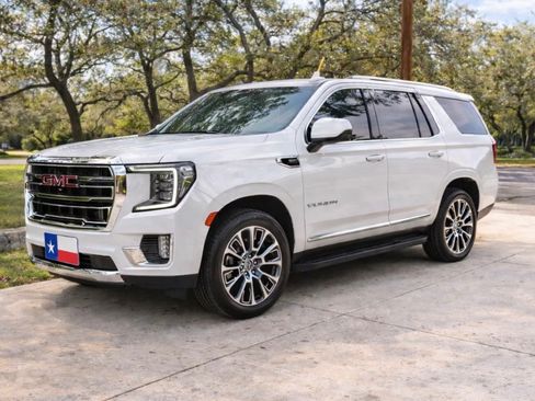 Used 2022 GMC Yukon SLT w/ SLT Premium Package RWD image 1