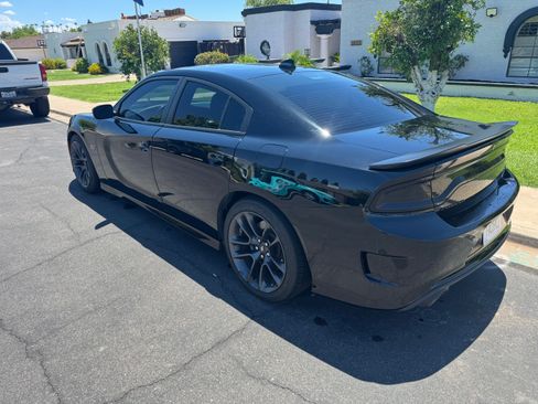 Used 2021 Dodge Charger Scat Pack w/ Plus Group RWD image 5