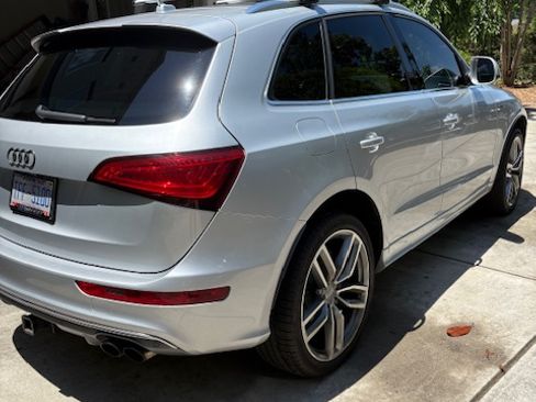 Used 2014 Audi SQ5 Prestige w/ Prestige Package image 5
