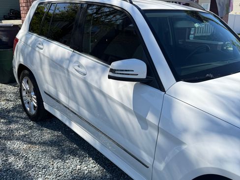 Used 2013 Mercedes-Benz GLK 350 4MATIC image 6