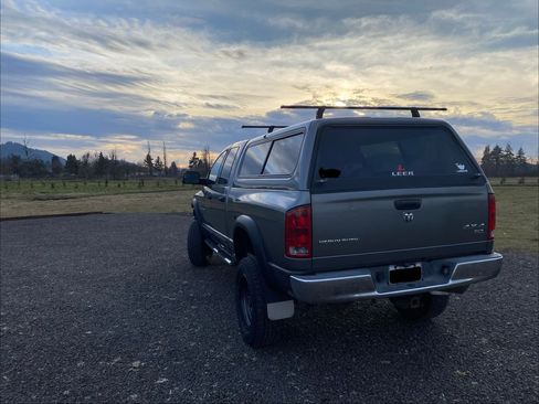Used 2006 Dodge Ram 3500 Truck SLT w/ Quad Cab Big Horn Value Group image 5