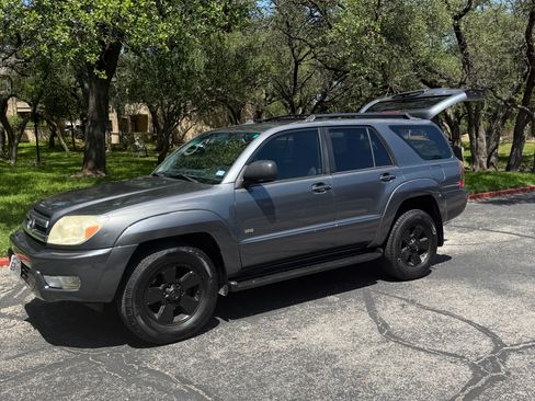 Used 2005 Toyota 4Runner Sport RWD image 12