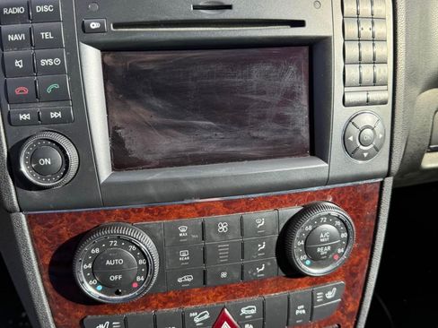 Used 2009 Mercedes-Benz ML 350 4MATIC image 6