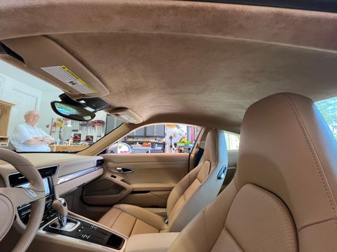 Used 2014 Porsche 911 Carrera image 15