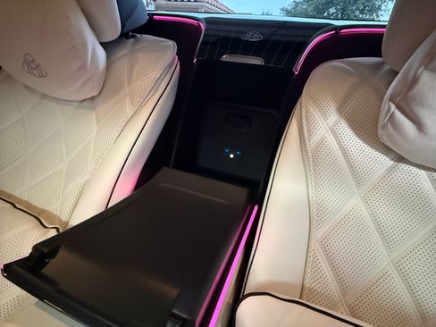 Used 2023 Mercedes-Benz Maybach S 680 4MATIC image 15