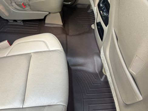 Used 2016 Chevrolet Suburban LTZ AWD/4WD image 13