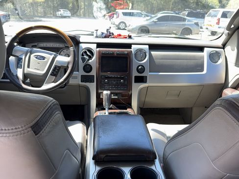 Used 2010 Ford F150 Platinum image 10
