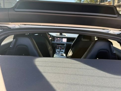 Used 2020 Porsche Panamera AWD/4WD image 21