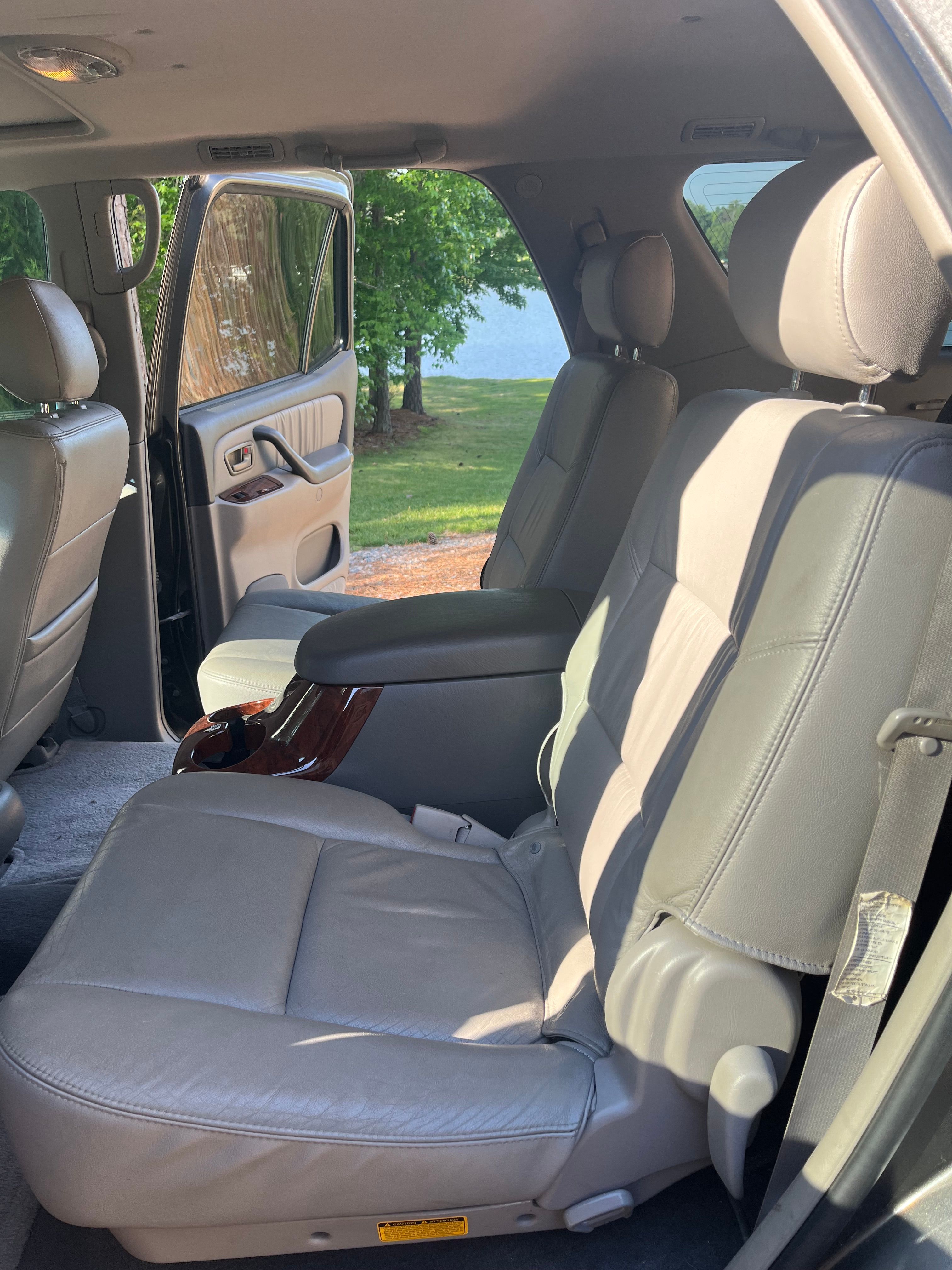 Used 2006 Toyota Sequoia Limited AWD/4WD image 9