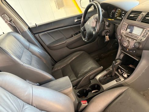 Used 2007 Honda Accord EX-L image 3