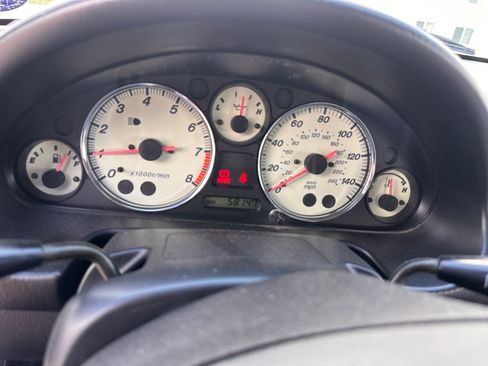 Used 2002 MAZDA MX-5 Miata image 11