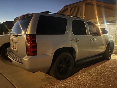 Used 2013 Chevrolet Tahoe LT image 6