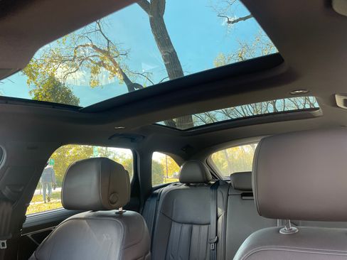 Used 2022 Audi A6 3.0T allroad Prestige w/ Prestige Package image 9