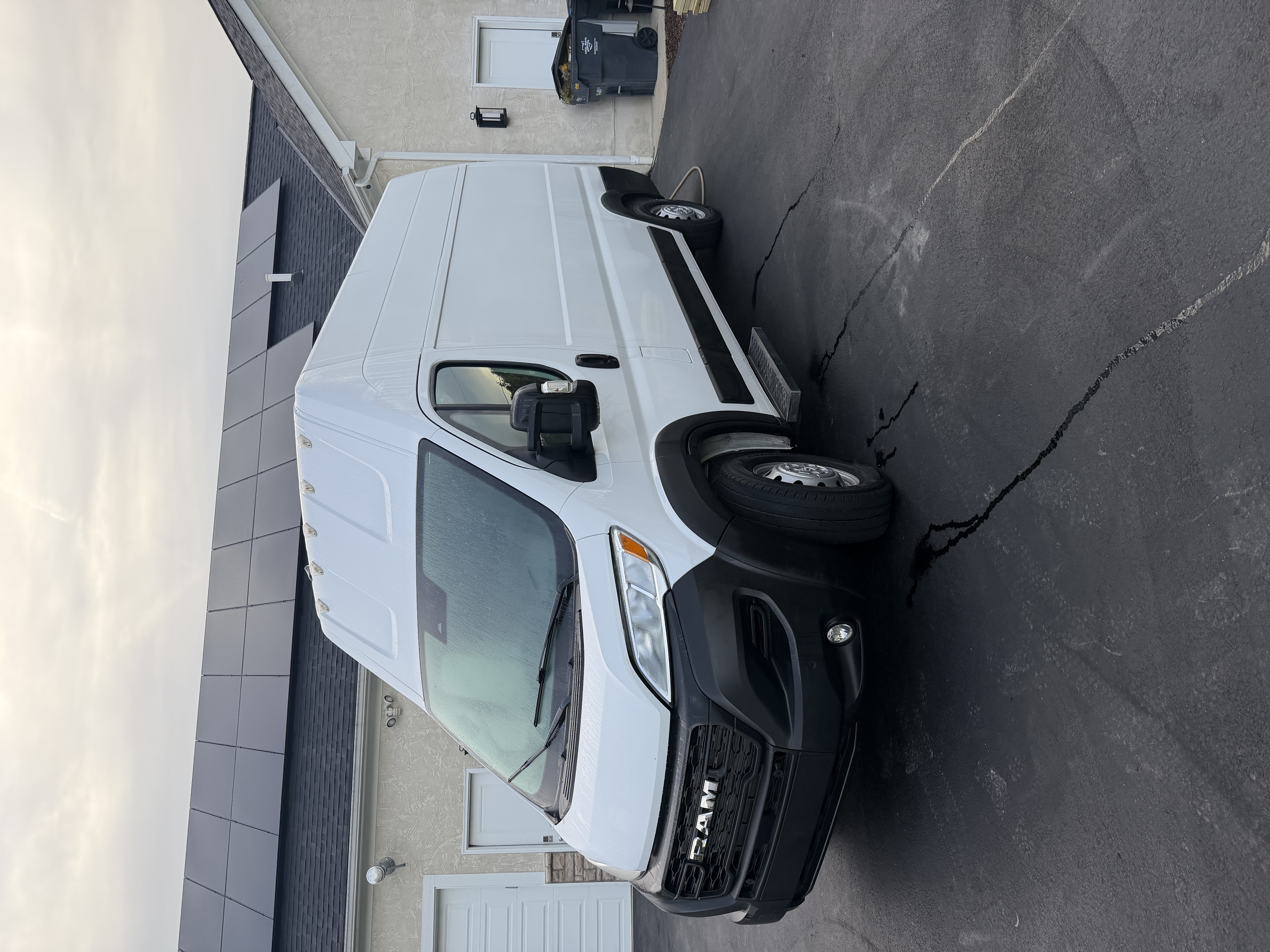 Used 2023 RAM ProMaster 3500 w/ Convenience Group FWD image 1