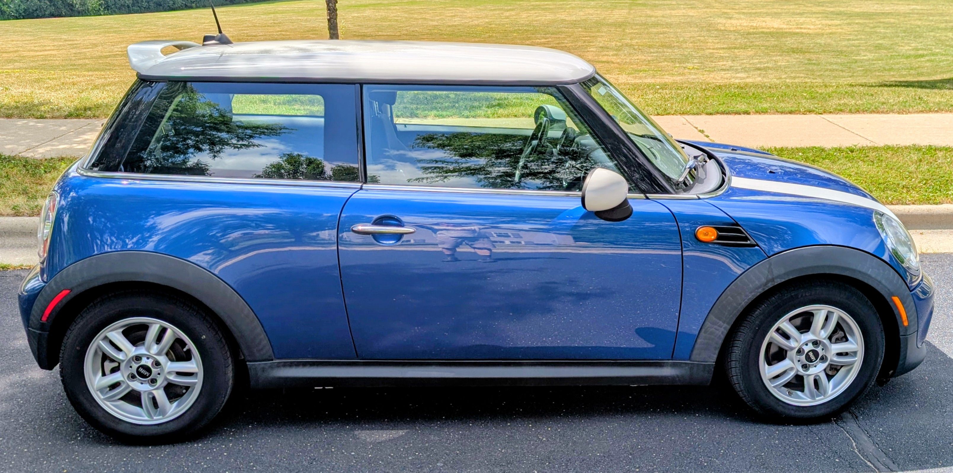 Used 2012 MINI Cooper Hardtop FWD image 6