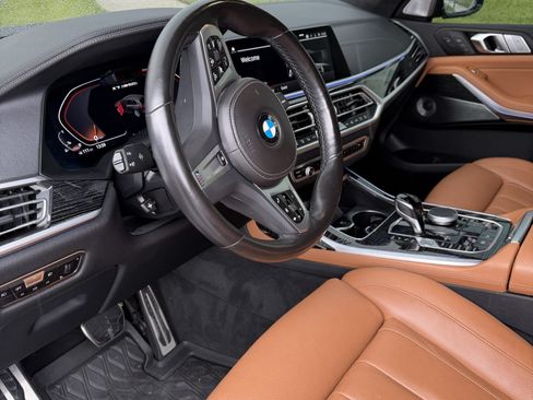 Used 2022 BMW X7 M50i AWD/4WD image 6