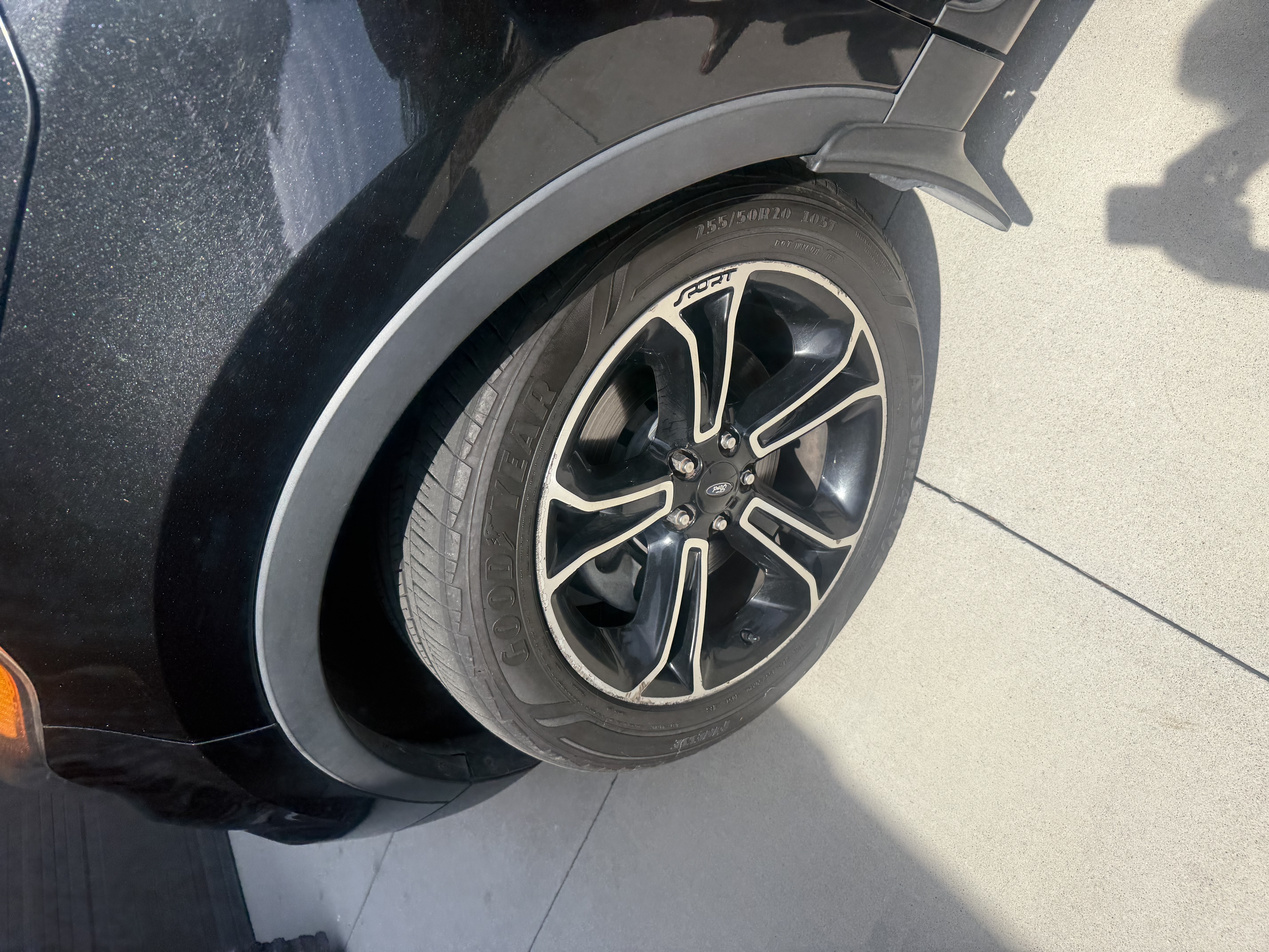 Used 2013 Ford Explorer Sport AWD/4WD image 5