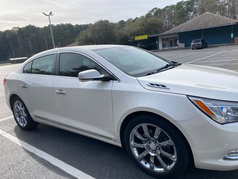 Used 2014 Buick LaCrosse Leather w/ Driver Confidence Package image 6