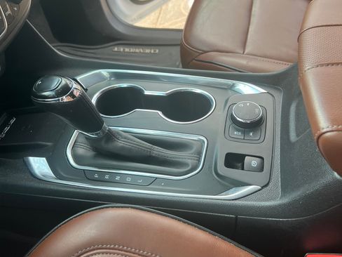 Used 2018 Chevrolet Traverse High Country image 11