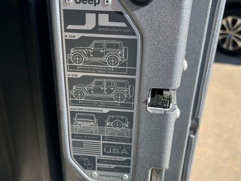 Used 2020 Jeep Wrangler Unlimited Sport image 19