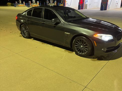 Used 2013 BMW 535i Sedan image 9