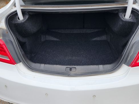 Used 2015 Buick LaCrosse Leather image 9