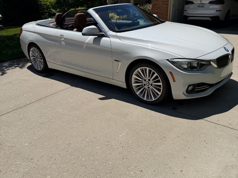Used 2014 BMW 435i Convertible RWD image 2
