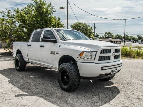Used 2016 RAM 2500 Tradesman w/ Popular Equipment Group image 2