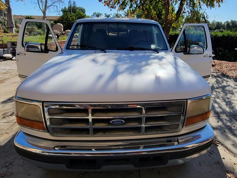 Used 1997 Ford F250 4x4 Crew Cab Heavy Duty image 4